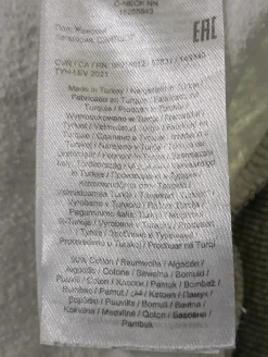 Sweatshirt                            Größe                38