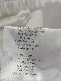 Trachtenbluse                            Größe                46