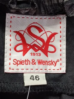 Trachtenbluse                            Größe                46