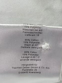 Trachtenbluse                            Größe                38