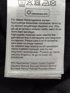 T-Shirt                            Größe                40