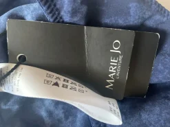 Unterteil                            Größe                44