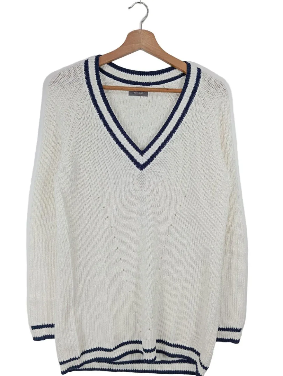 V-Ausschnitt-Pullover Größe 38