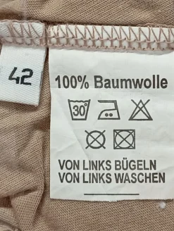 V-Ausschnitt-Shirt Größe 42
