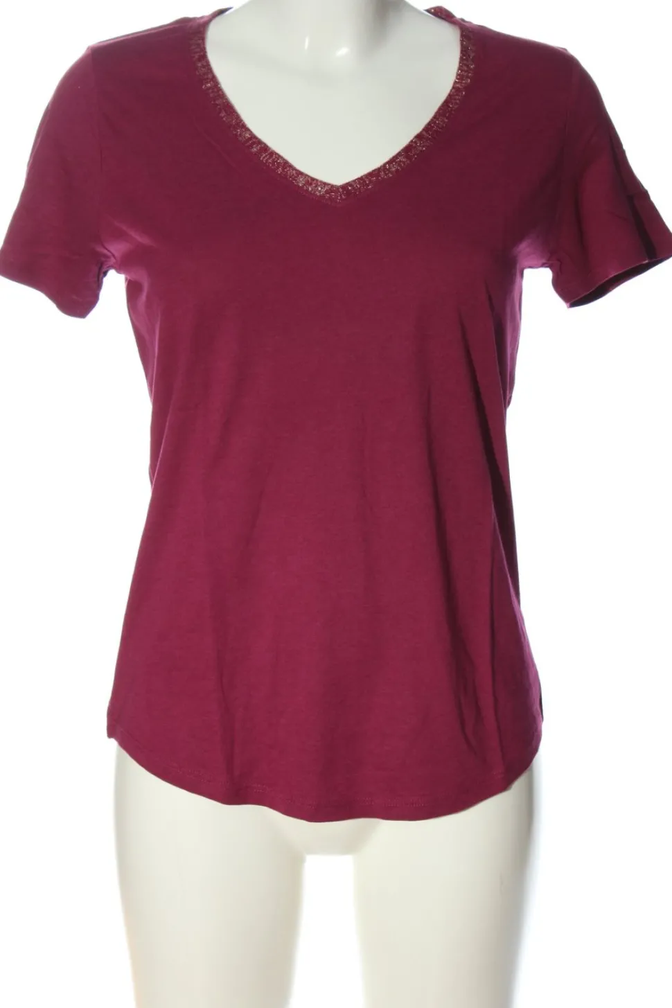 V-Ausschnitt-Shirt Größe 38