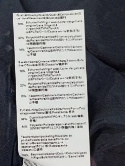 Wollmantel                            Größe                36